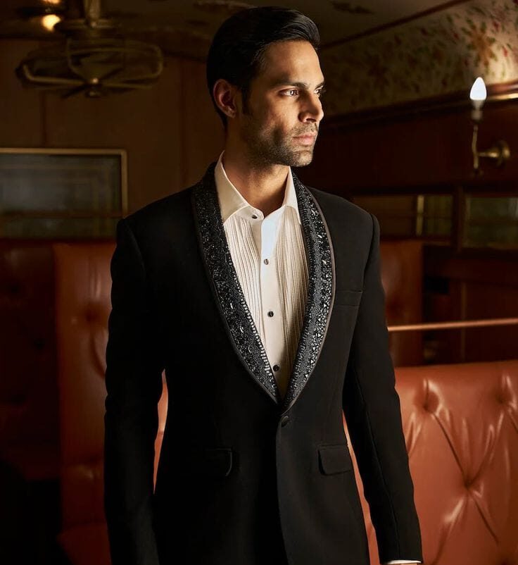 Black Embellished Shawl Lapel Tuxedo Suit with Pleated Shirt